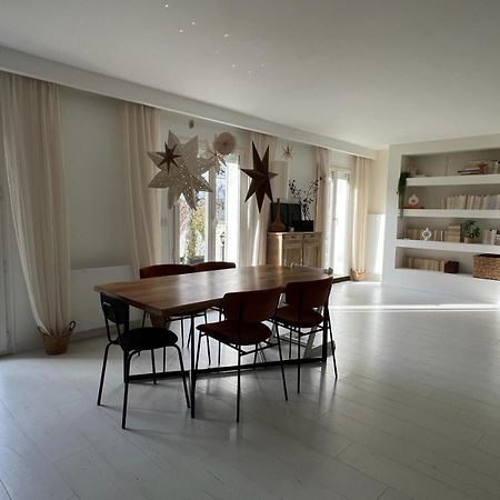 Maison Familiale, Belle Et Moderne Proche De Versailles Et Thoiry Maule 外观 照片